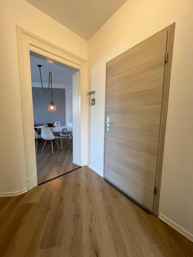 Moderne Wohlfuehl-Wohnung In Troisdorf Altenrath Esterno foto