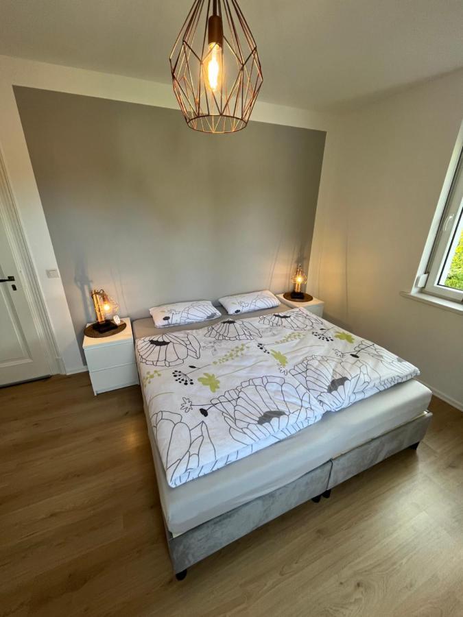 Moderne Wohlfuehl-Wohnung In Troisdorf Altenrath Esterno foto